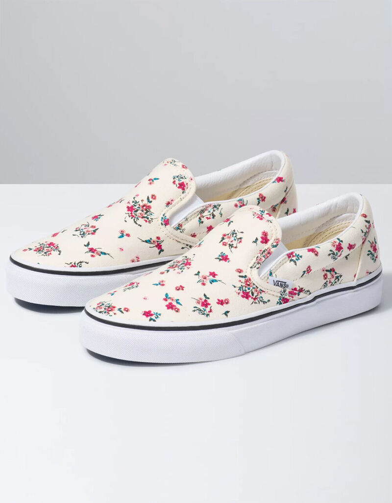 VANS Ditsy Floral Classic Slip-On Womens Shoes - MULTI - 372983957