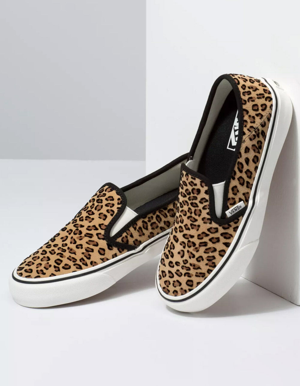 academisch klok onze VANS Leopard Slip-On SF Womens Shoes - LEOPARD | Tillys