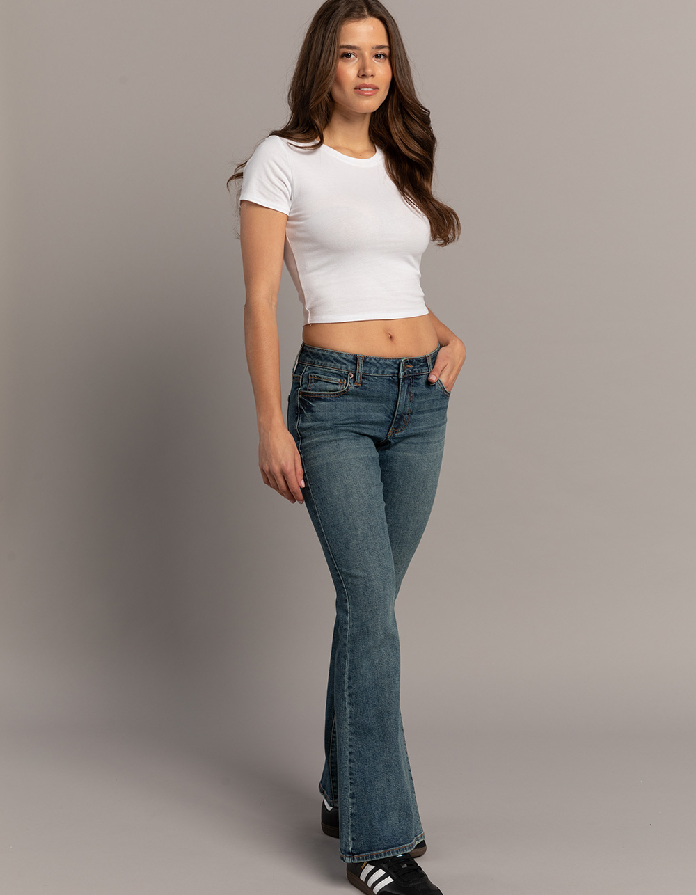 Women's Low-Rise Light Wash Heart Patch Vintage Flare Jeans