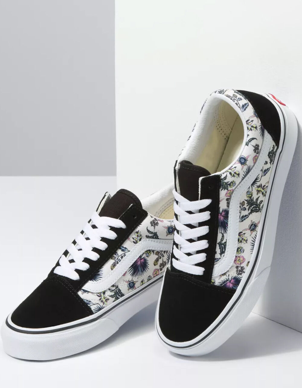 VANS Paradise Floral Old Skool Womens Shoes - ORCHID/TRUE WHITE | Tillys