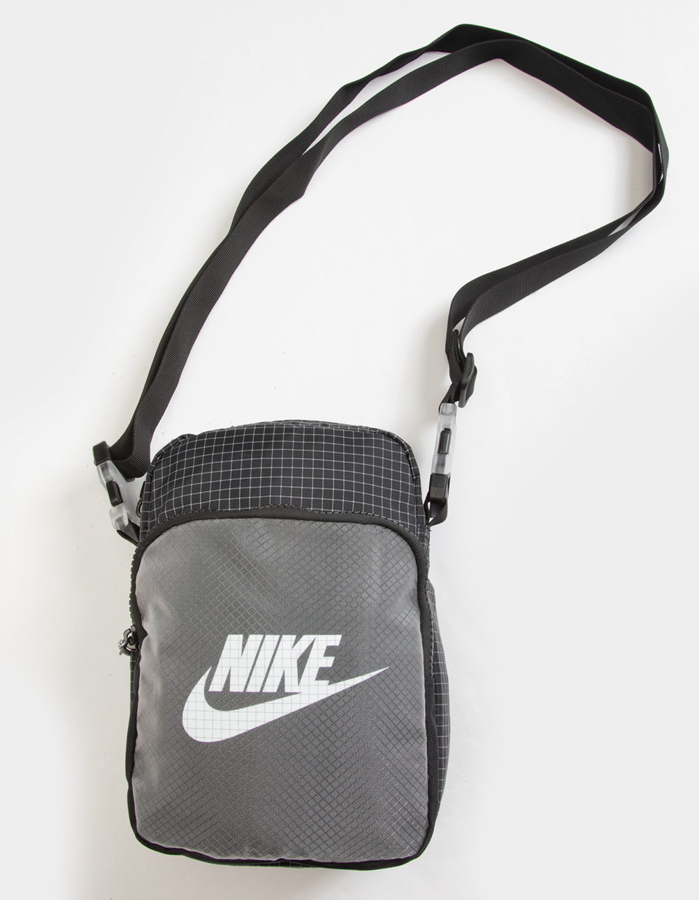 Nike + Heritage Smit 2.0 Crossbody Bag