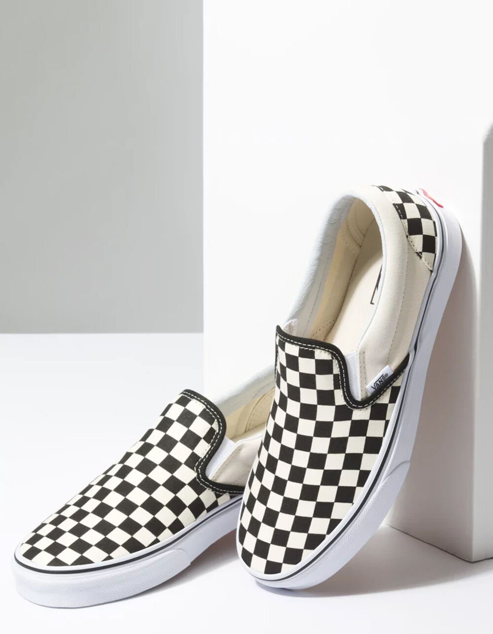 Samenstelling honing heldin VANS Checkerboard Slip-On Black & Off White Shoes - CHECKERBOARD | Tillys