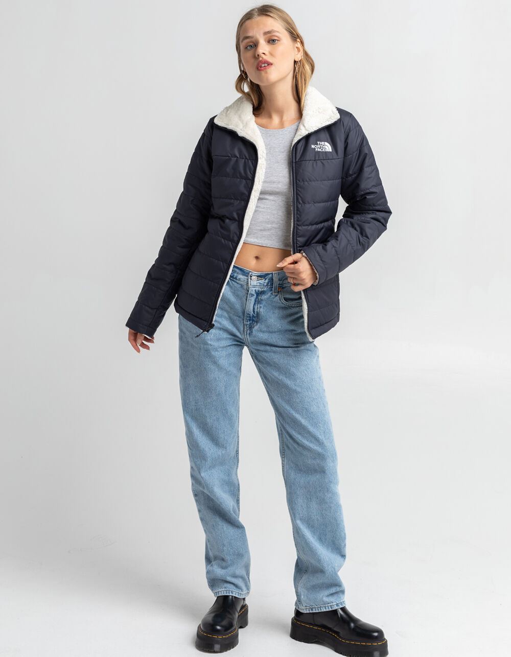 duizelig Gluren louter THE NORTH FACE Mossbud Insulated Womens Reversible Jacket - NAVY | Tillys