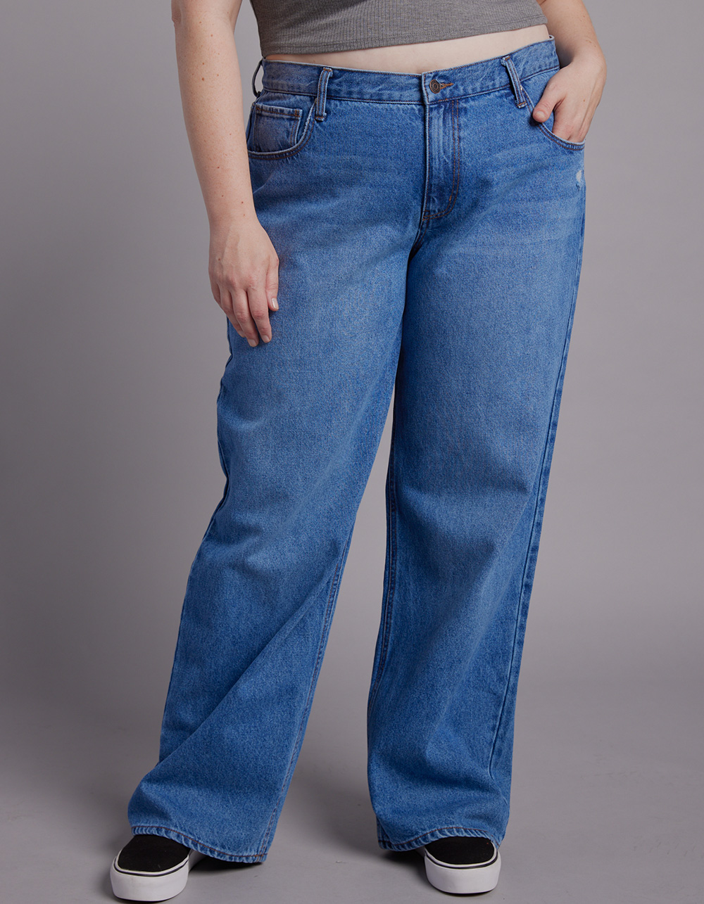 RSQ Womens Low Rise Straight Leg Jeans - MEDIUM WASH | Tillys