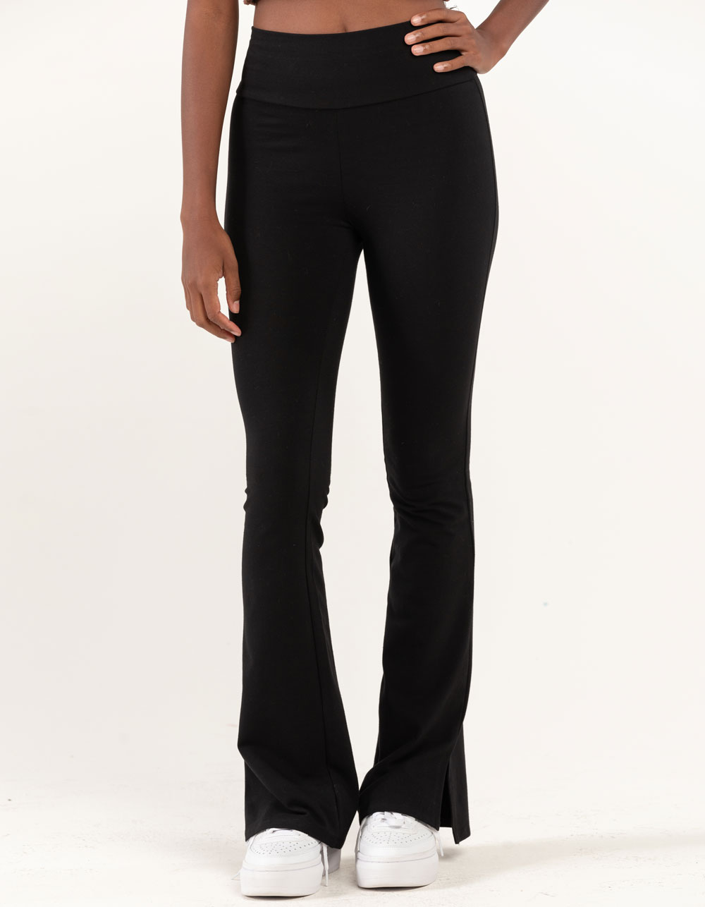Buy Blissclub Women Black On-The-Go Slit Flare Pants with 2 deep, secure  zippered pockets online