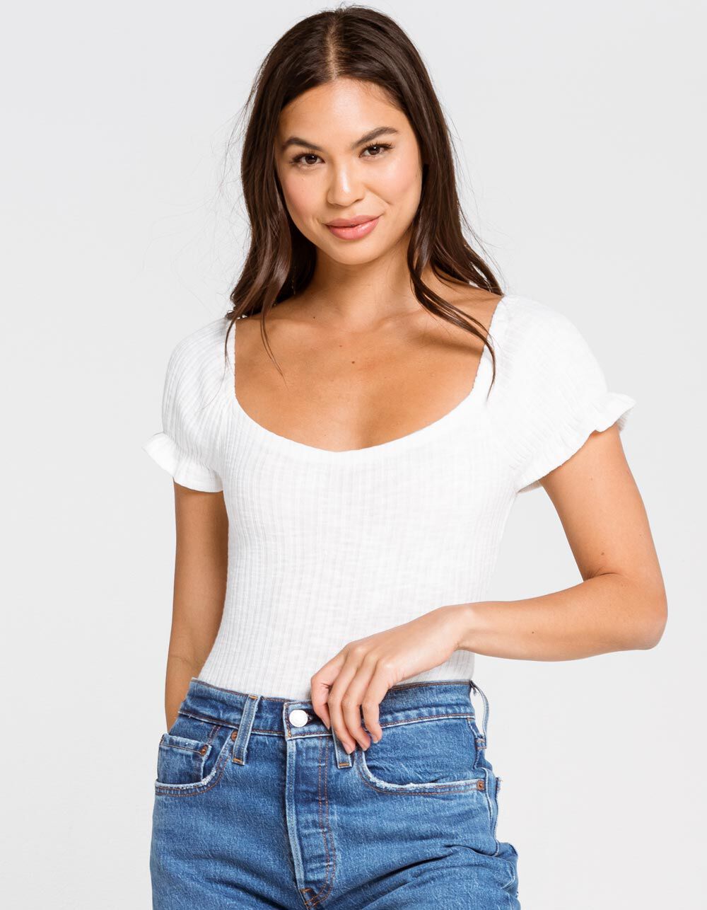 SKY AND SPARROW Puff Sleeve Cinch White Bodysuit - WHITE | Tillys