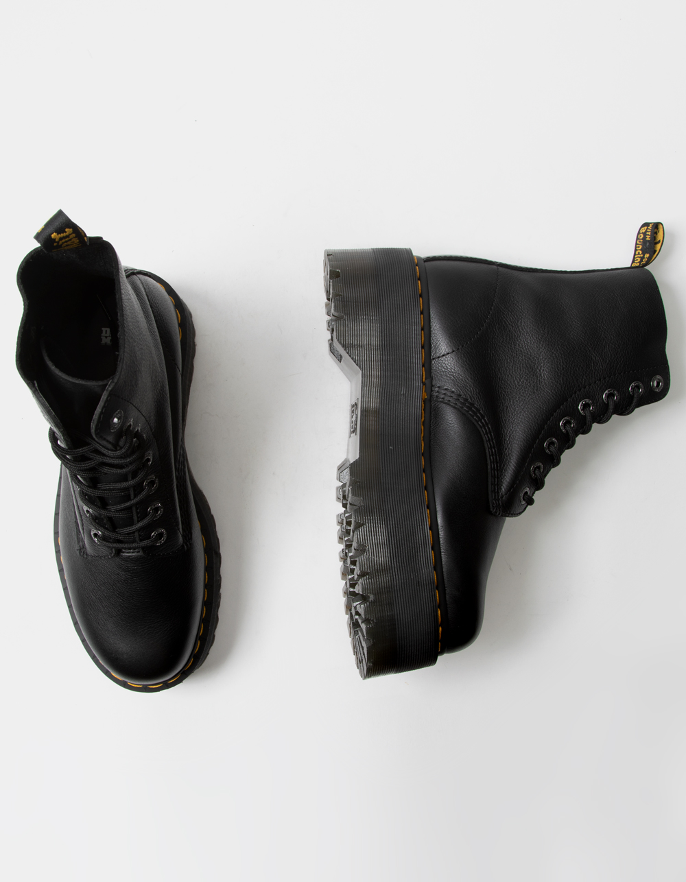 Stratford on Avon Aditivo Noroeste DR. MARTENS 1460 Pascal Max Womens Boots - BLACK | Tillys