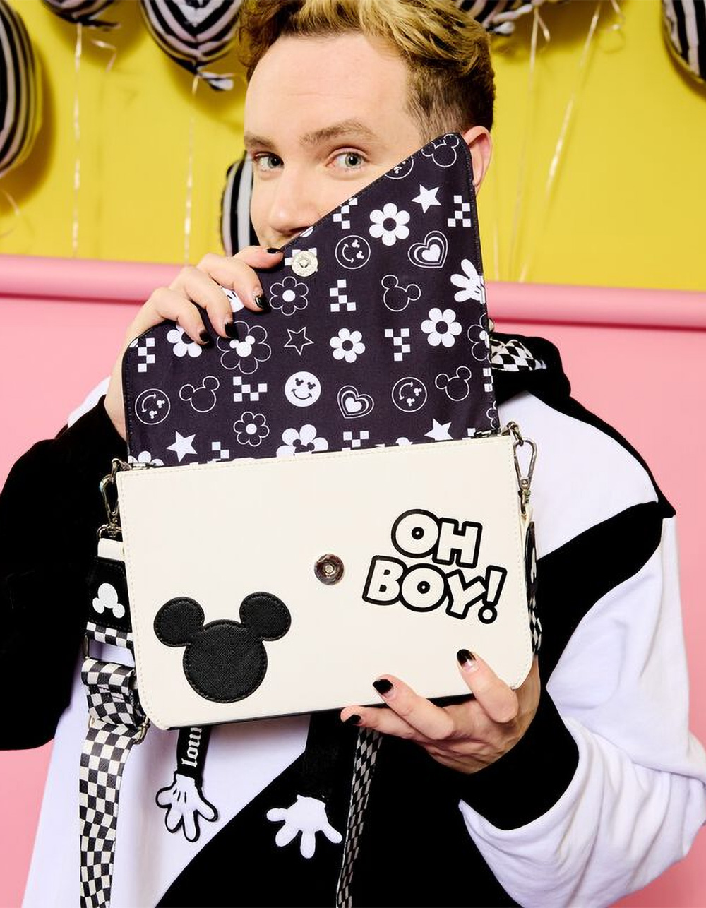 Disney Mickey Oh Boy! Handbag