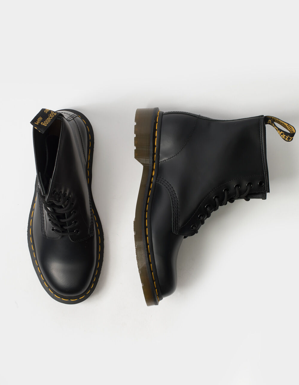 DR. MARTENS 1460 Smooth Leather Mens Boots - BLACK | Tillys