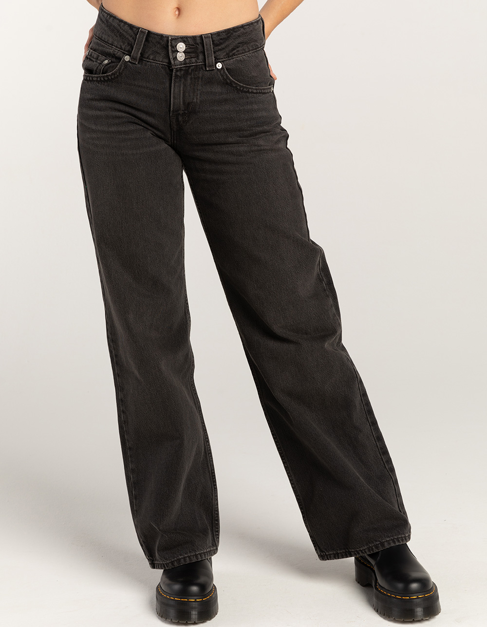 Low Loose Women's Jeans - Black