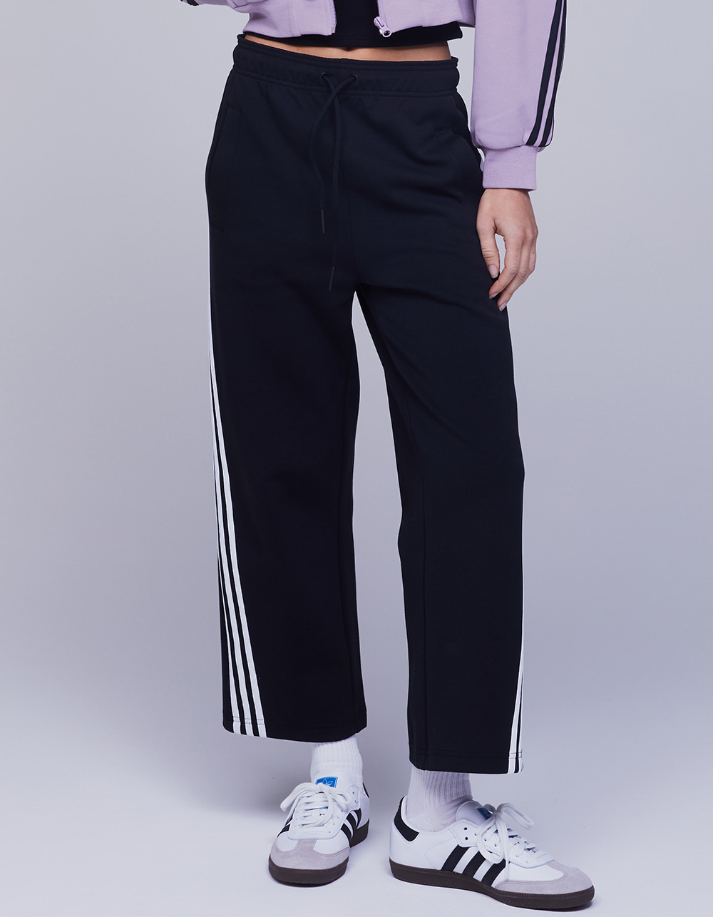 ADIDAS Retro Luxury Flare Pants : : Clothing, Shoes & Accessories