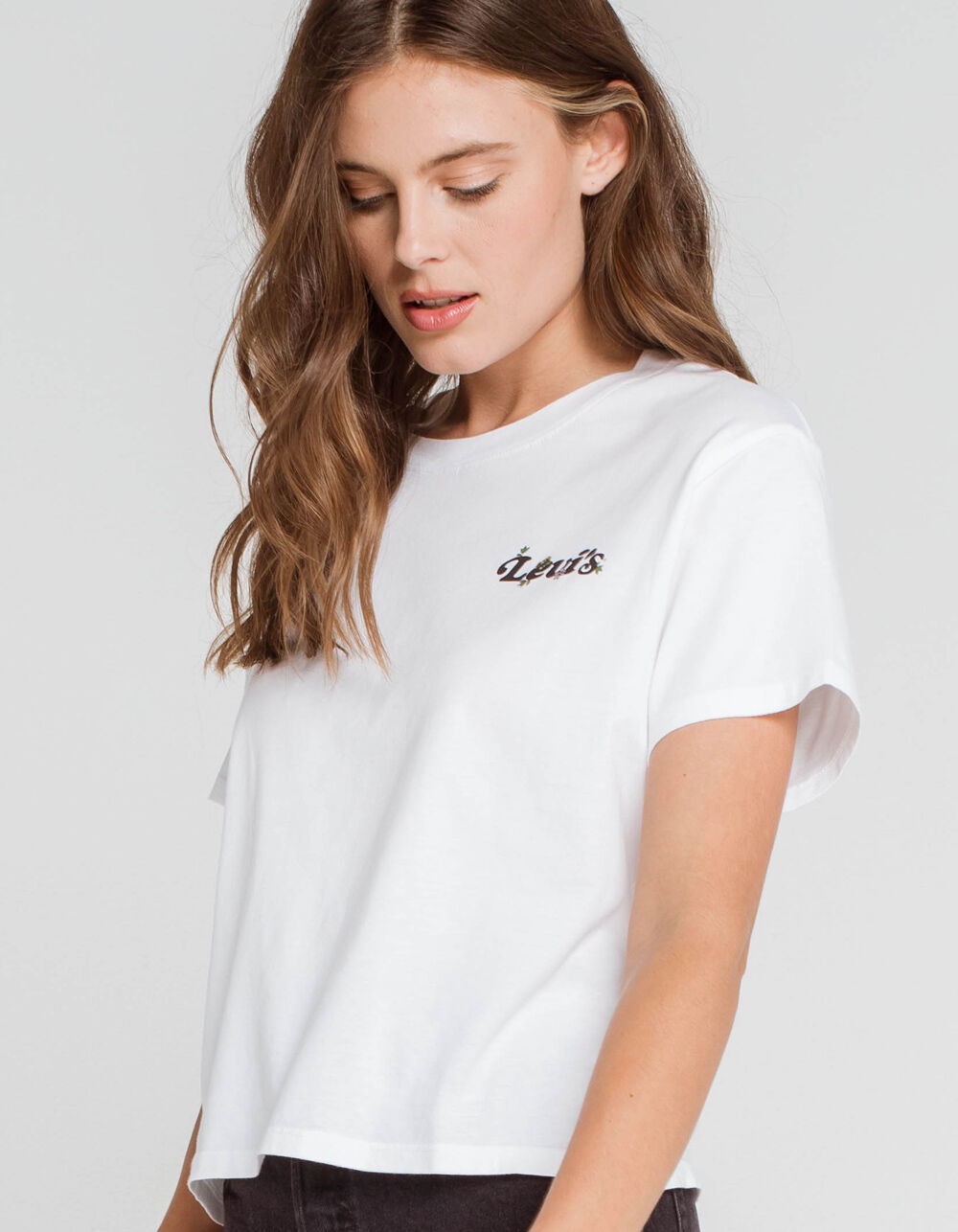 LEVI'S Good Natured Womens Crop Tee - WHITE | Tillys