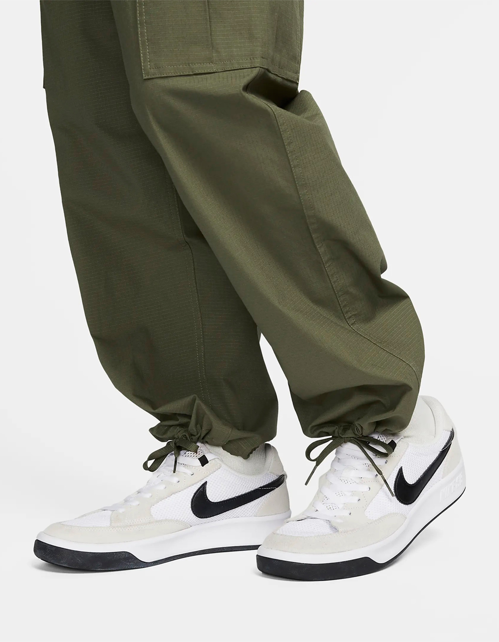 Nike SB Kearny Skate Cargo Pants : : Clothing, Shoes & Accessories