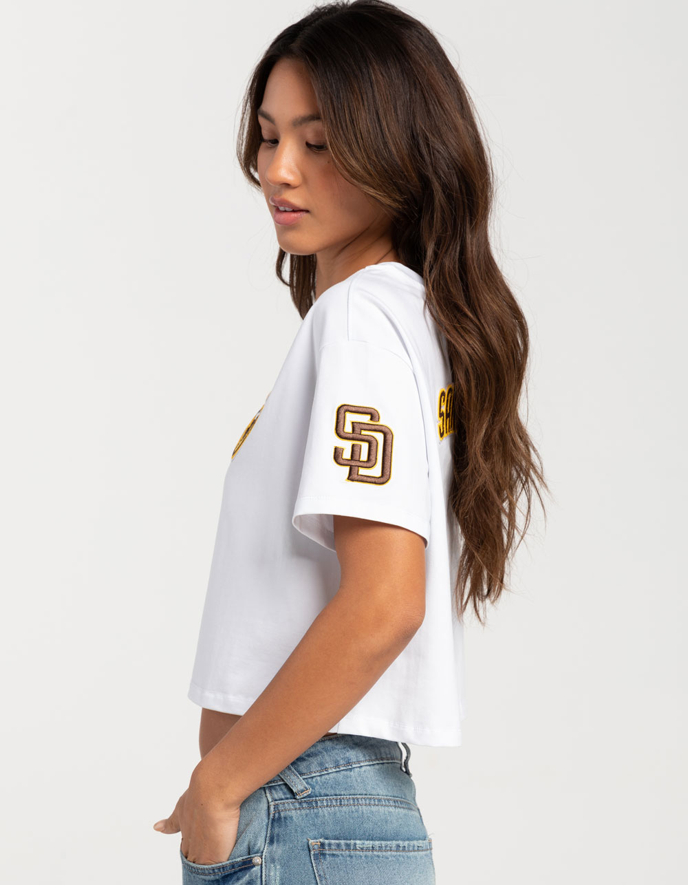 Women's San Diego Padres Gear, Womens Padres Apparel, Ladies Padres Outfits
