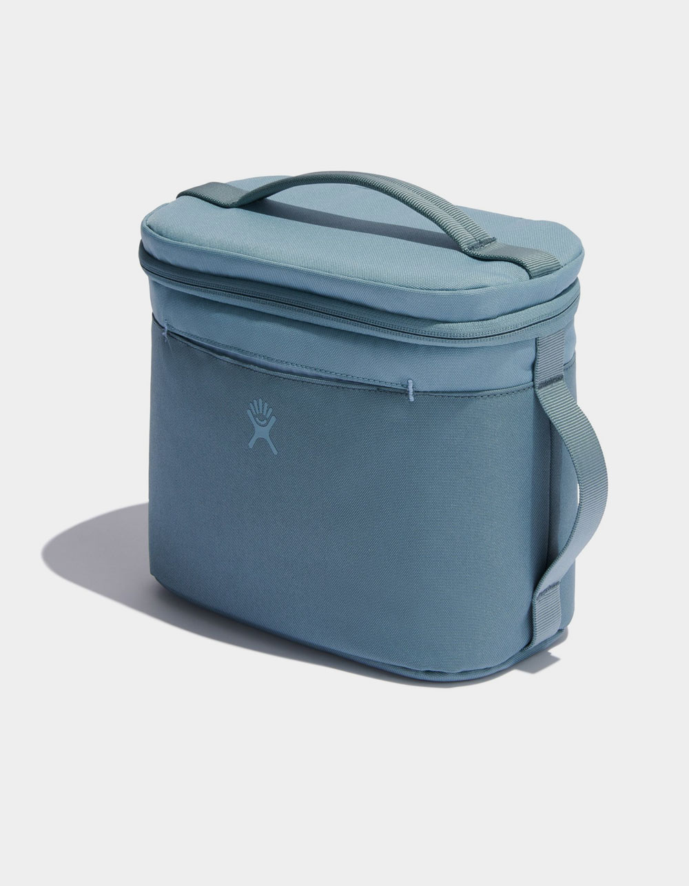 Hydro Flask on X: Yes #HydroFlask makes more than quality water bottles.  This lunch box has a storage capacity of 3.5 liters & includes layers of  insulation to keep your food cold