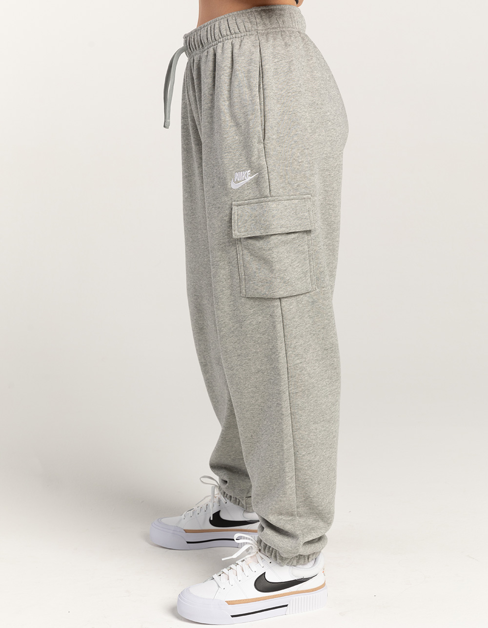 Nike Women's Essentials Cargo Fleece Pants, Casual, Lounge, Loose