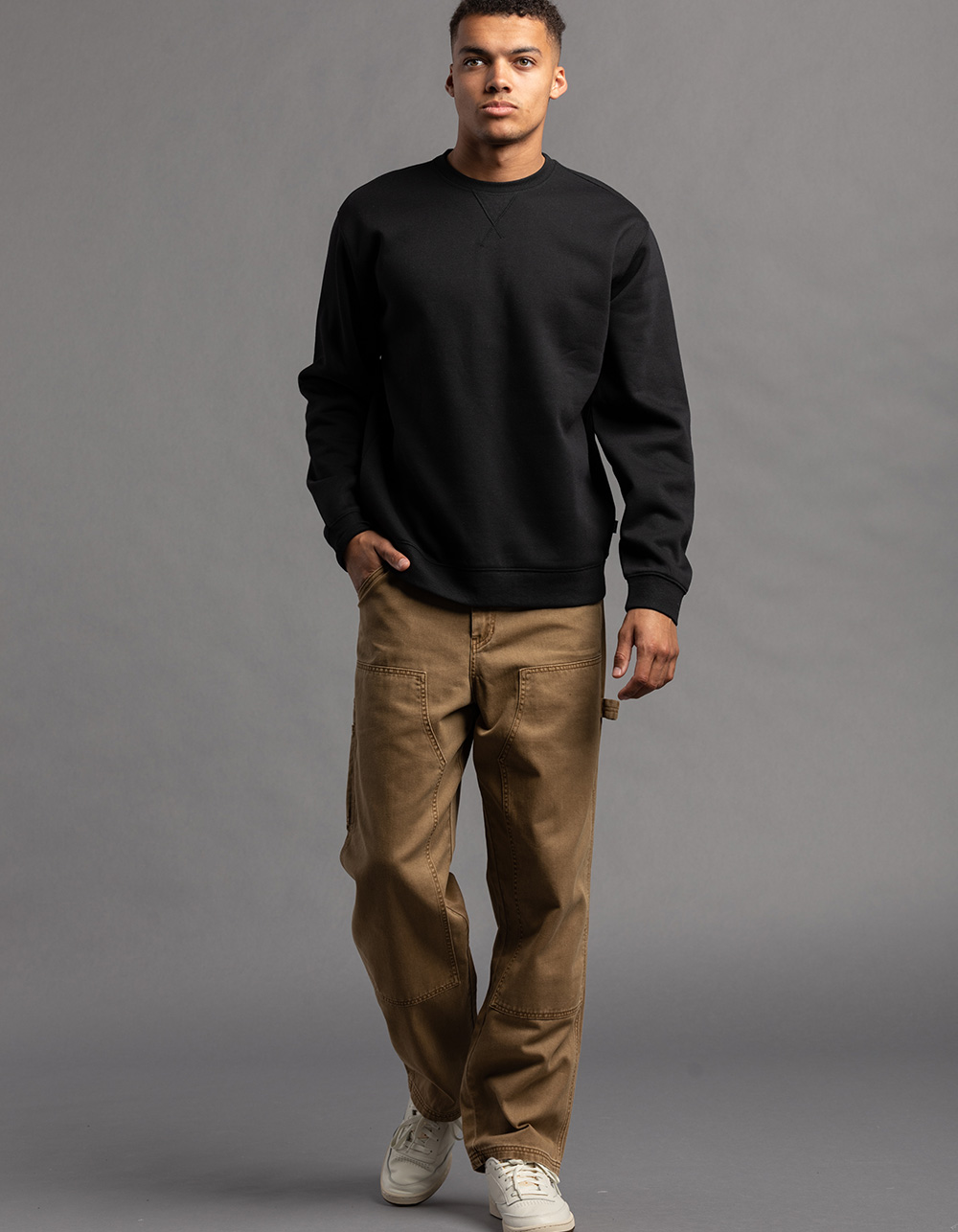 RSQ Mens Solid Crewneck Fleece Sweatshirt - BLACK