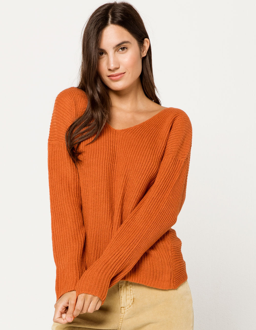 SKY AND SPARROW Twist Bar Back Rust Womens Sweater - RUST | Tillys
