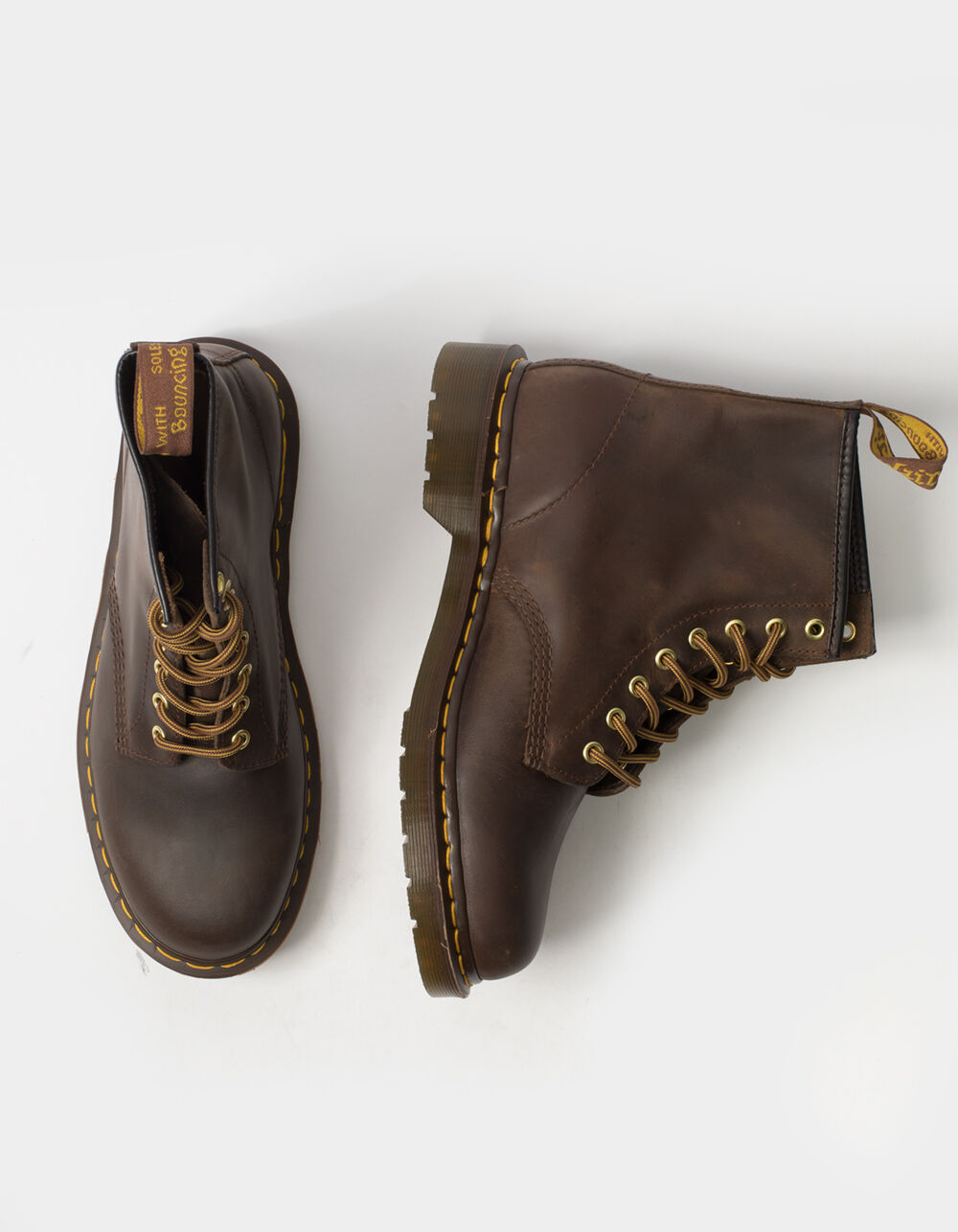 Salida Perpetuo patrulla DR MARTENS 1460 Crazy Horse Leather Lace Up Mens Boots - BROWN | Tillys